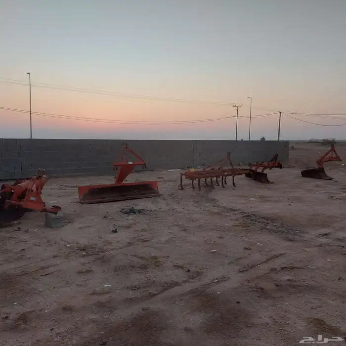 حراثه جندير نضيع معها قطع زراعيه عدد 5 2