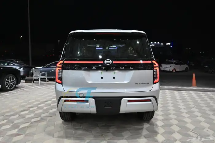 نيسان باترول بلاتينيوم فل كامل 2025 4