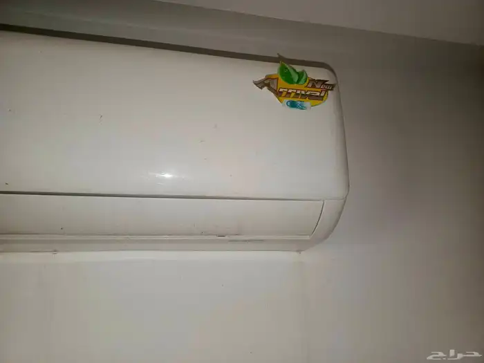 للبيع مكيفات و مطبخ 0