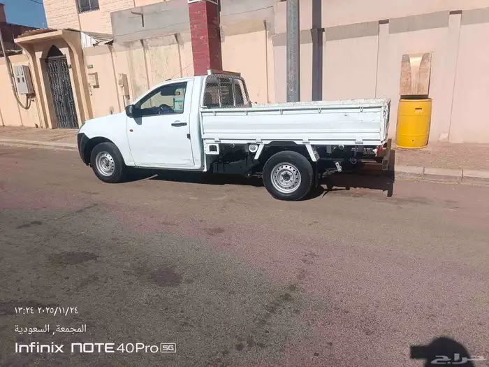 اسيزو 2016 بحالة الوكاله الممشى 153الف شاص مكيف بودي شرط 0