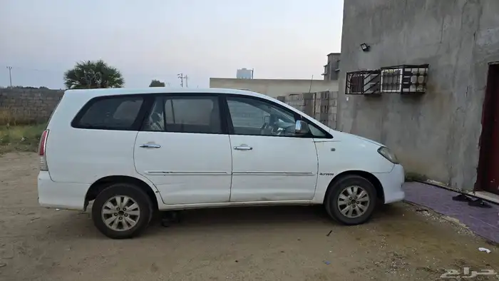 انوفا 2009 للبيع 0