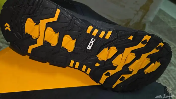 سيفتي شوز JCB 2