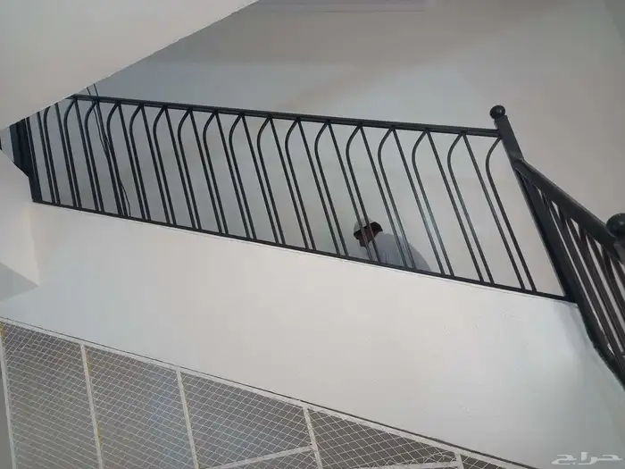 ورشه مركز_العدنا_نالحداد_المنيوم  باب   حديده   خارجي   مدخ 7