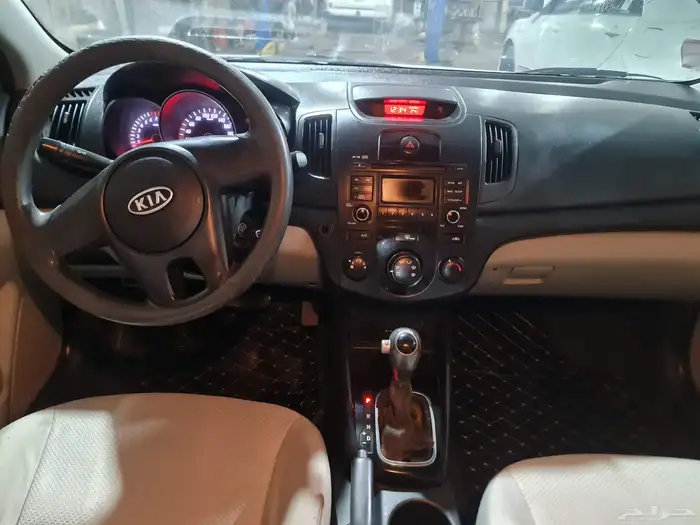 كيا سيراتو 2012 نظييف. Kia cerato 2012 9