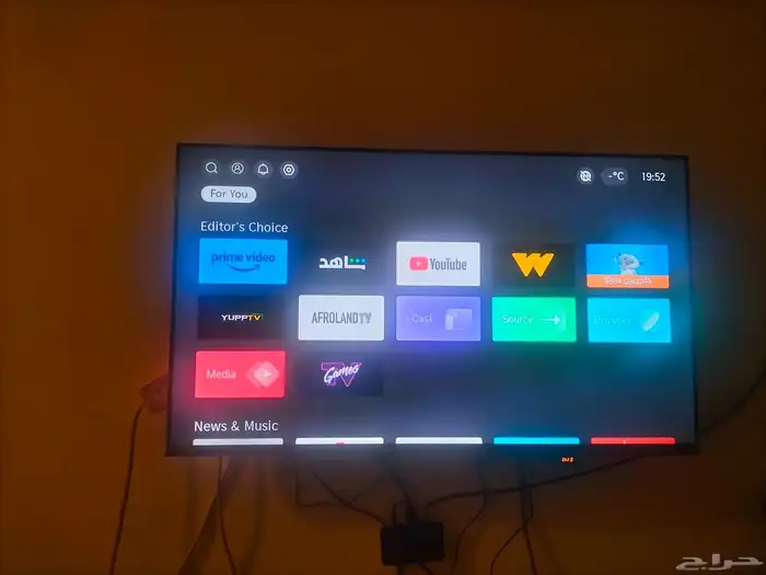 شاشة sky warth 43 inch smart 0