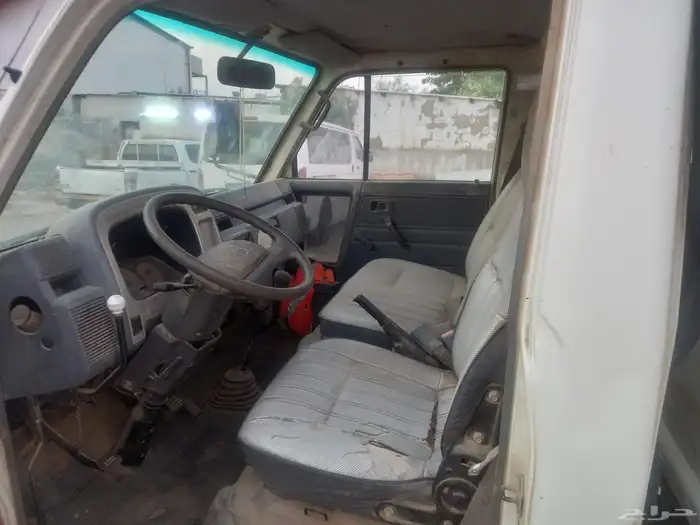 قلاب دايهاتسو 2008 الممشي 83000 دهان الوكاله 0