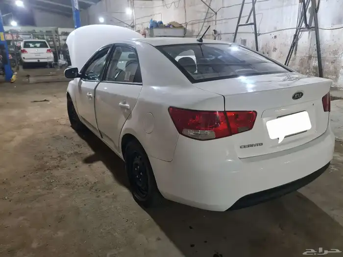 كيا سيراتو 2012 نظييف. Kia cerato 2012 4