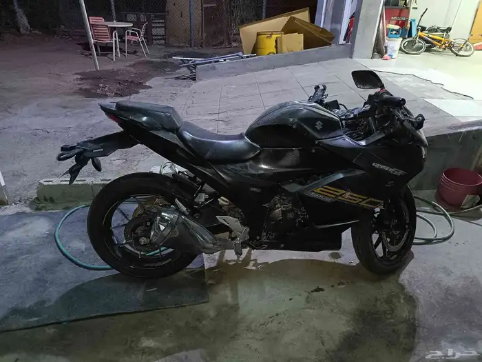 دباب ريس سوزوكي 250 م 2021 1