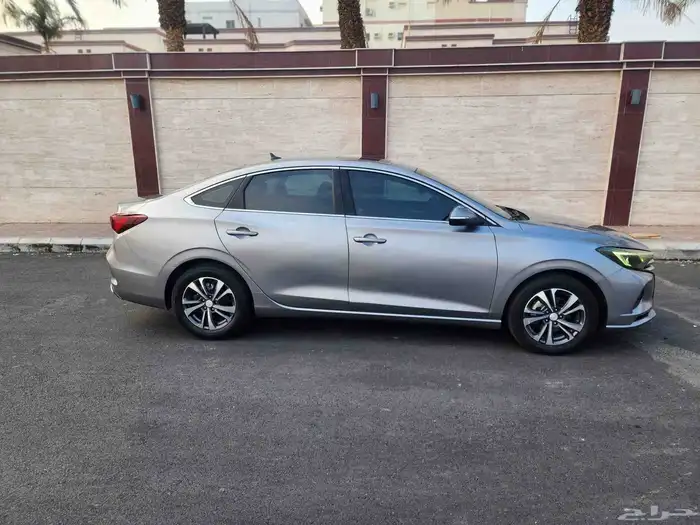 تشانجان 2023 بلس 1