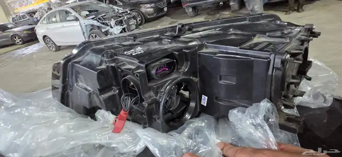 audi a8 2015 شماعة 5