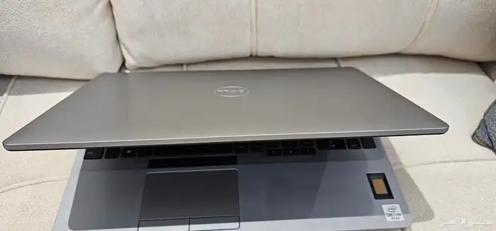 للبيع لابتوب DELL معالج i7 جيل 10 الرام 16 هارد SSD512 لمس 1