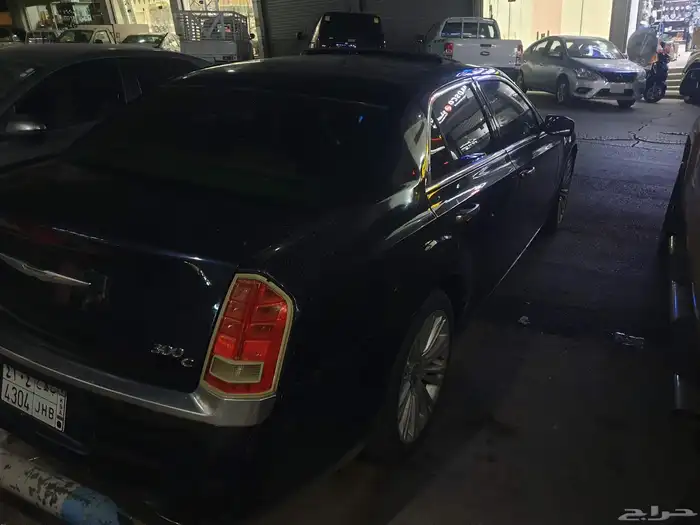 Chrysler hemi 300c 2012 3