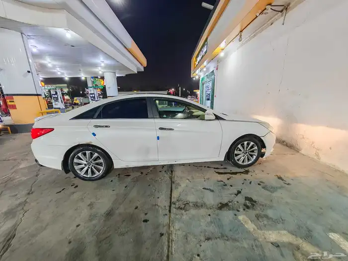 هيونداي سوناتا 2013 في مدينة الرياض 4