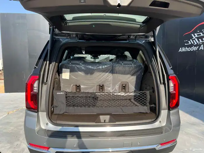 جي ام سي يوكن الفيشن 2025 6