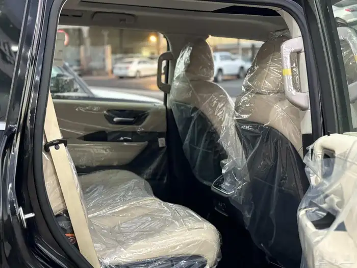 نيسان باترول 2026 فئة SE2 تنفس طبيعي تأتي بالمواصفات التالية 1