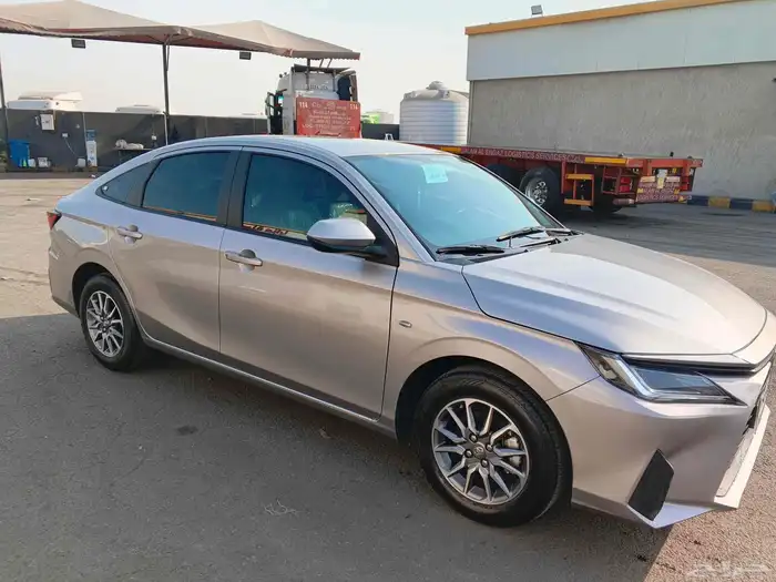 يارس 2023 تيتانيوم ماشة 23 الف 5