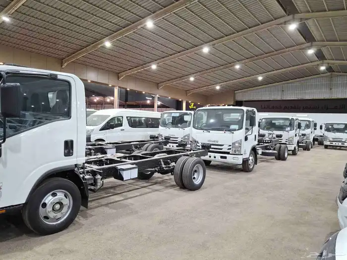 ايسوزو دينا جميع المقاسات بسعر ممتاز وعرض خاص للكميه 5