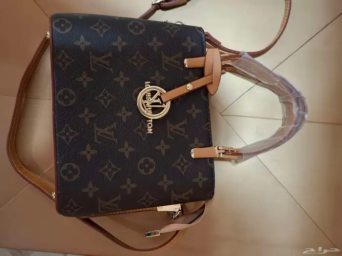 شنطة نسائية جديدة 1