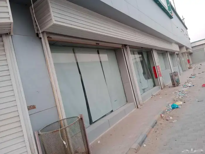 للبيع ابواب سحاب بأقل سعر الموقع الحساء 1