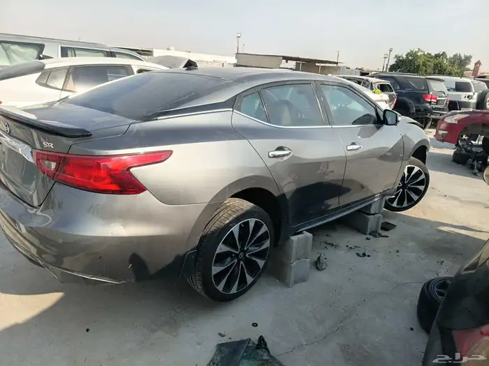 نيسان ماكسيما 2018 قطع غيار تشليح فقط 2