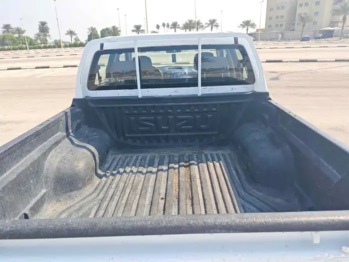 ايسوزو ديماكس 2016 نظييف 14