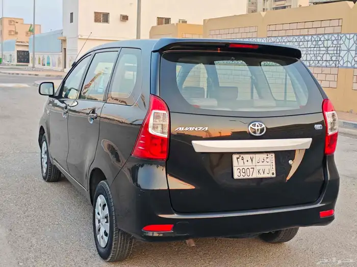 تويوتا افانزا 2016 10