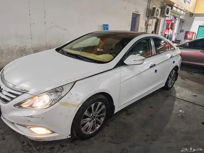 هيونداي سوناتا 2013 في مدينة الرياض 1
