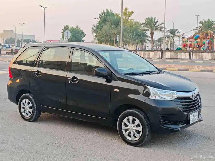 تويوتا افانزا 2016 4