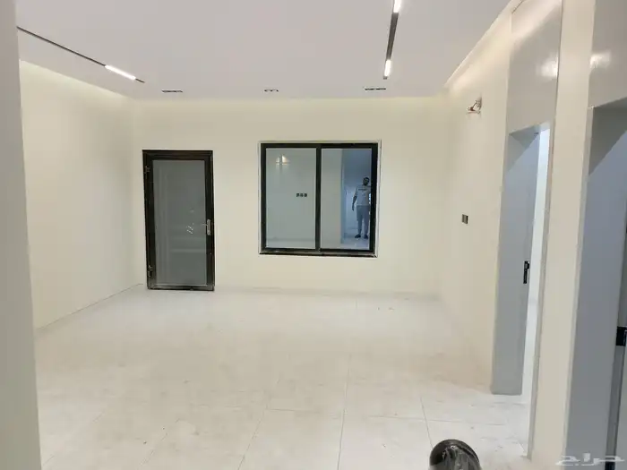 للبيع شقه دوبلكس بالدمام حي 91 بدر جديده 760 الف فقط 6 غرف 7