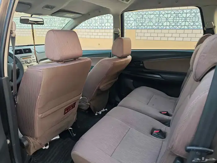 تويوتا افانزا 2016 23