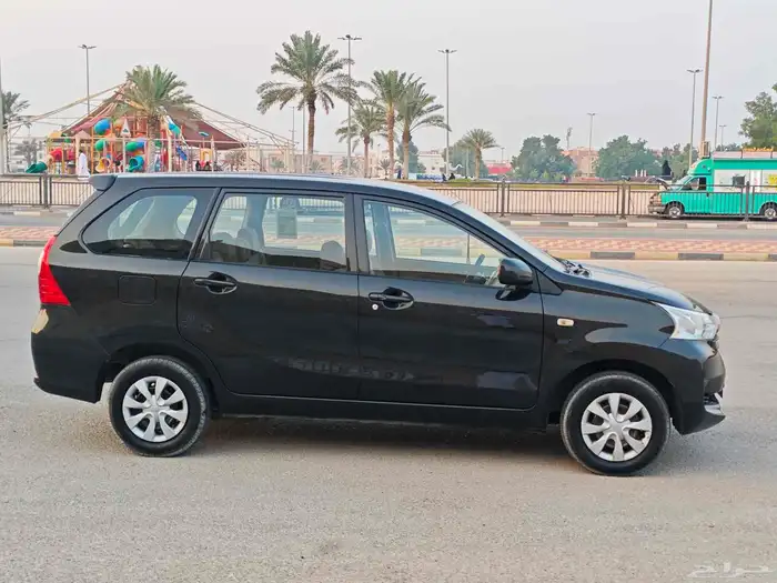 تويوتا افانزا 2016 5