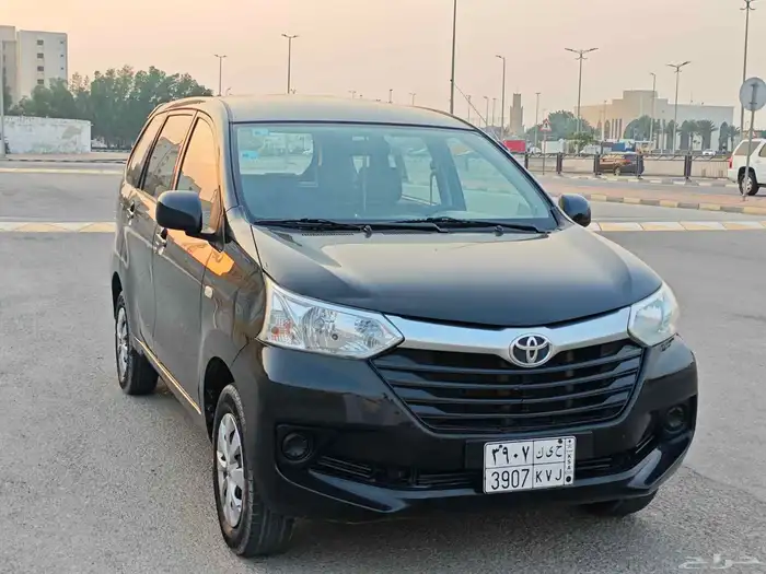 تويوتا افانزا 2016 1
