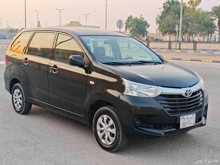 تويوتا افانزا 2016 3