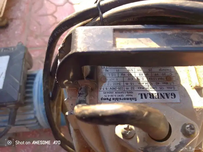 دينمو 2حصان ايطالى للبيع وغطاس2حصان جديد استخدام حوالى شهر ل 4