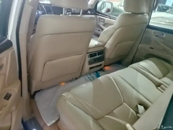 جيب لكزس ( 2010 ) LX570 سعودي نظيف جدا 17