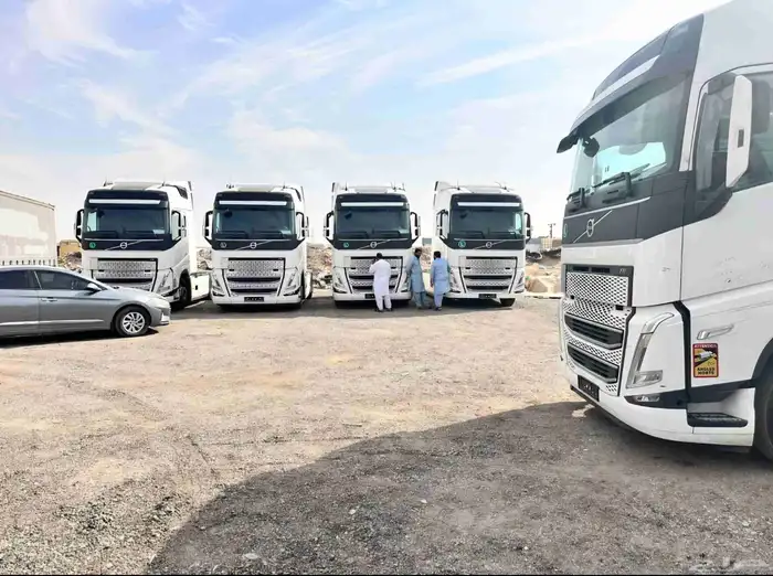 فولفو مديل 2022مقاس 500 فل كامل ممشى 480 0