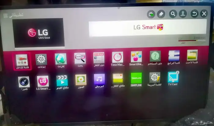 شاشه ال جي سمارت 42 بوصه نظيفه 1
