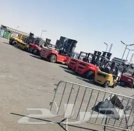 رافعات 10طن7طن3طن ايجار يومي وشهري وسنوي سفتي كامل اتصل نصل 0