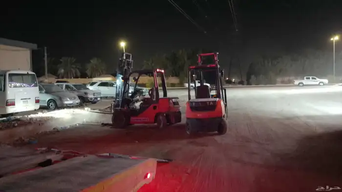 رافعه شوكيه للايجار في الخرج العفجه 0