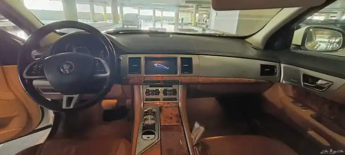 جاكوار XF2015 6
