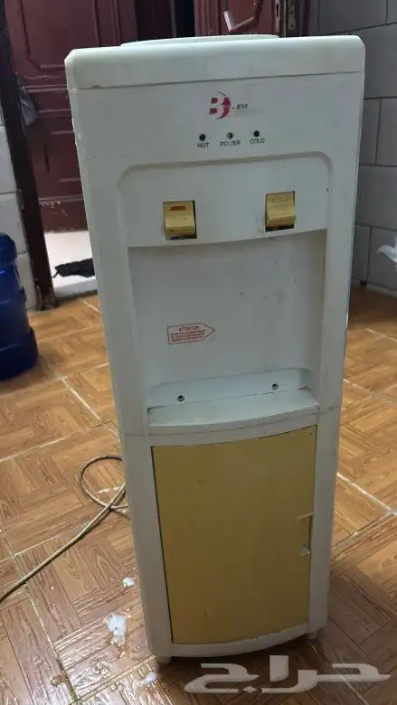 شاشه JVC ومكنسه وبراده 4