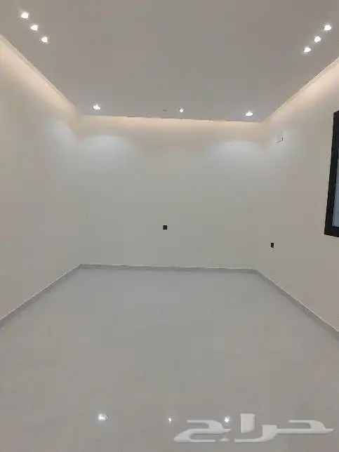 للبيع روف علوي مع ملحق 8غرف تشطيب راقي حي النزهة 680الف 14