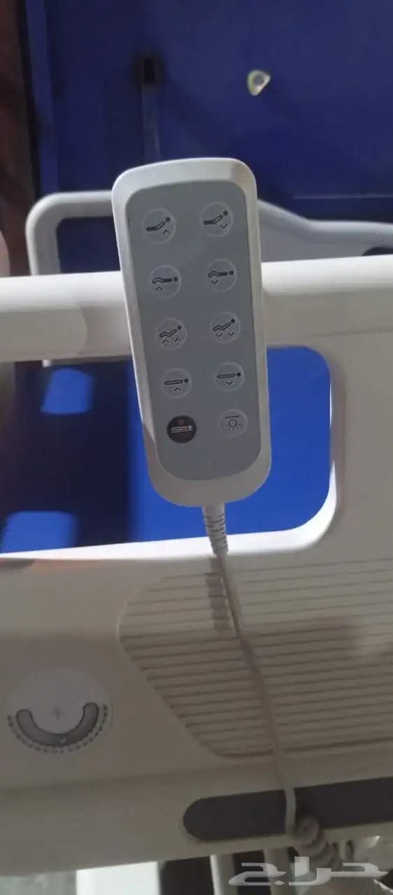 سرير طبي كهربائي 3