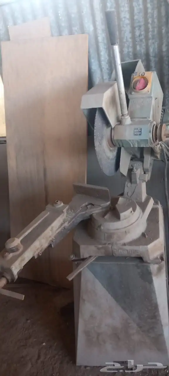 مكاين نجاره خشب . 2