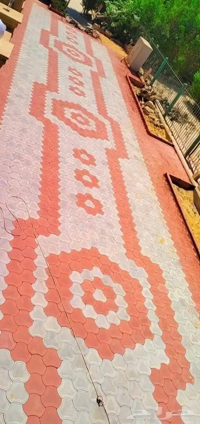 ابو ادهم معلم ومقاول بندورات وانترلوك شغل مخططات وحدائق 3