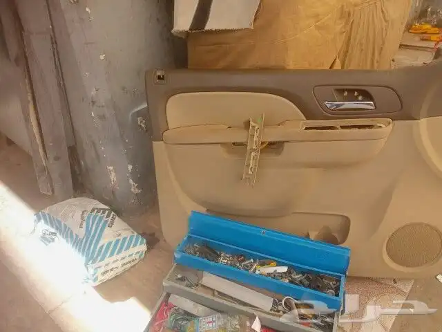 تصليح جميع انوع الديكورت الجمس وتصليح البواب وتصليح اطبلون 3