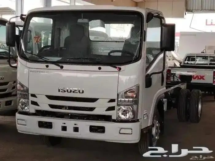 ايسوزو دينا جميع المقاسات بسعر ممتاز وعرض خاص للكميه 1