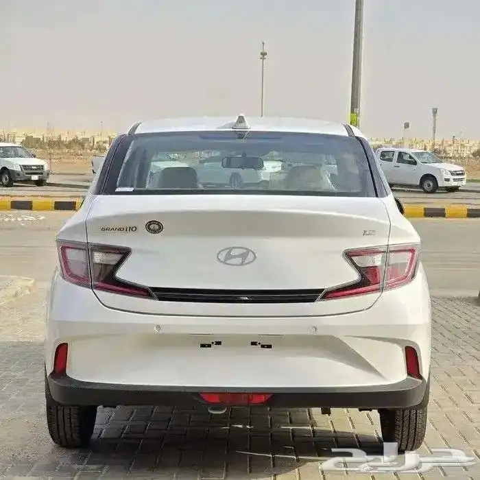 هيونداي i 10 2025 3