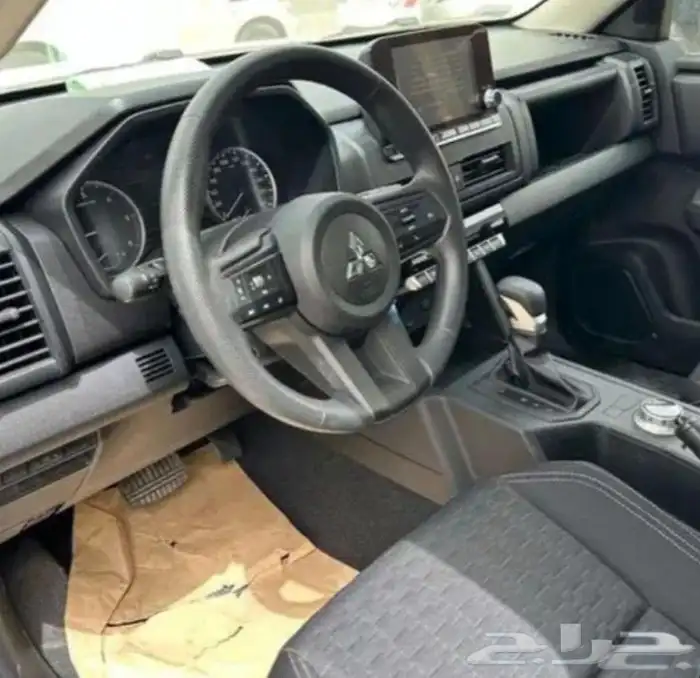 متسيوبشي 200 0