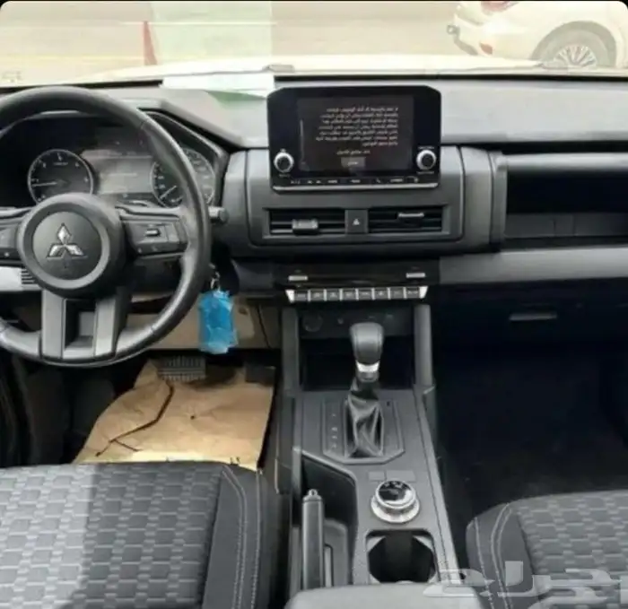 متسيوبشي 200 1